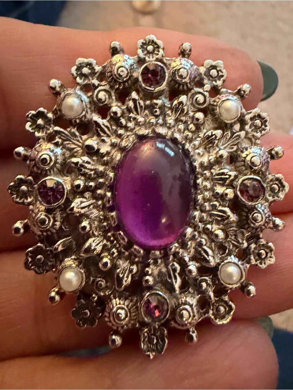 Vintage 1972 Sarah Coventry Catherine Purple Cabochon Faux Pearl Brooch Pendant